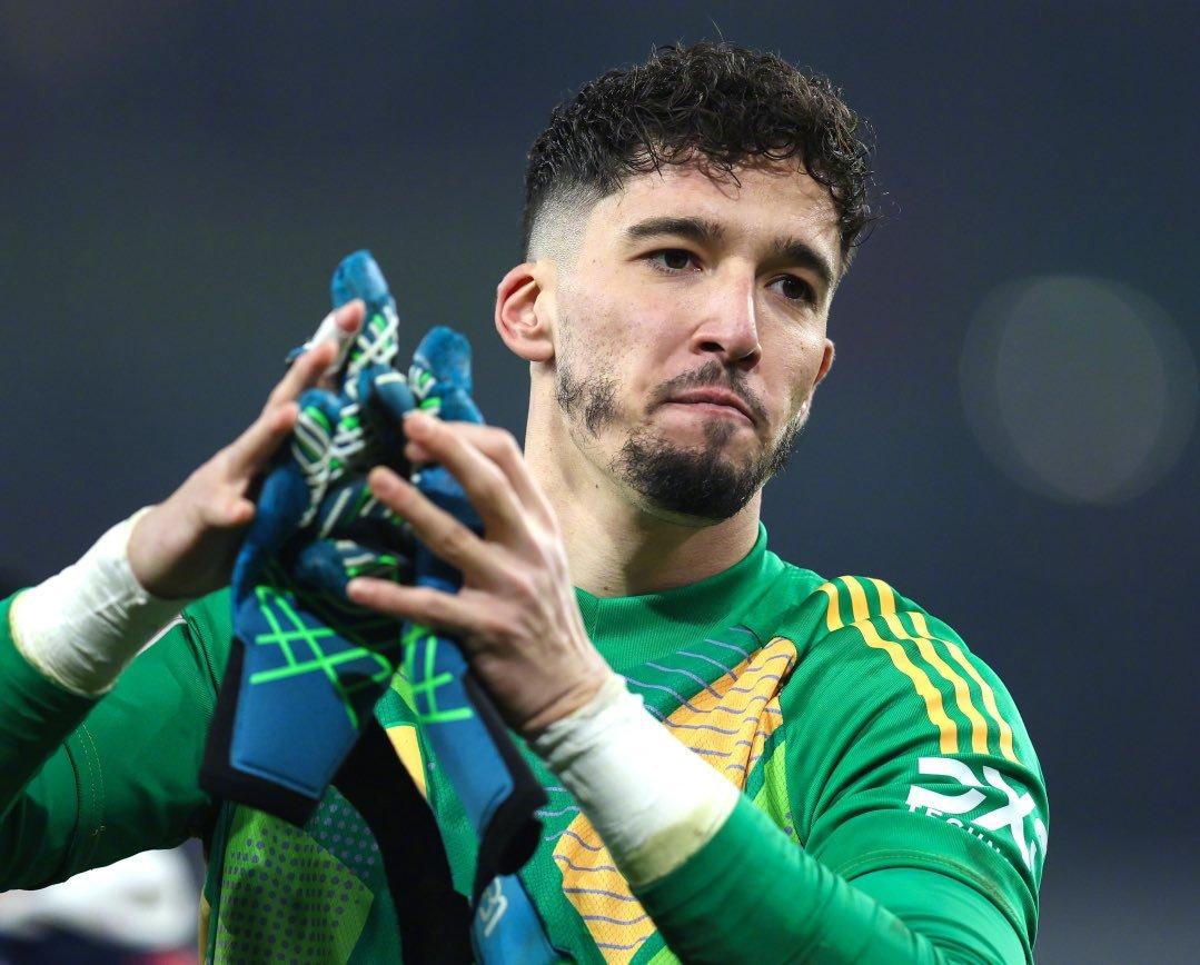 包含CBA季后赛赛后再迎强敌，曼城回应争议，主帅态度——更衣室稳定，赛季目标并未改变的词条